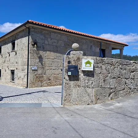Soutelo House Çiftlik konaklama *
