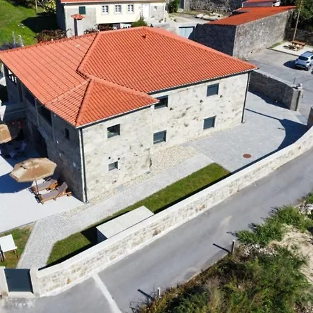 Soutelo House * פונטה דה בארקה