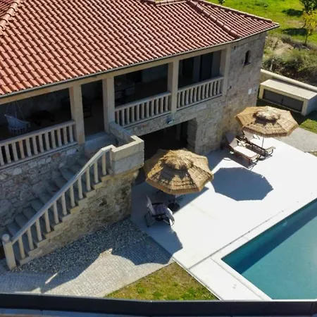 Soutelo House פונטה דה בארקה