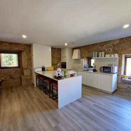 Çiftlik konaklama Soutelo House