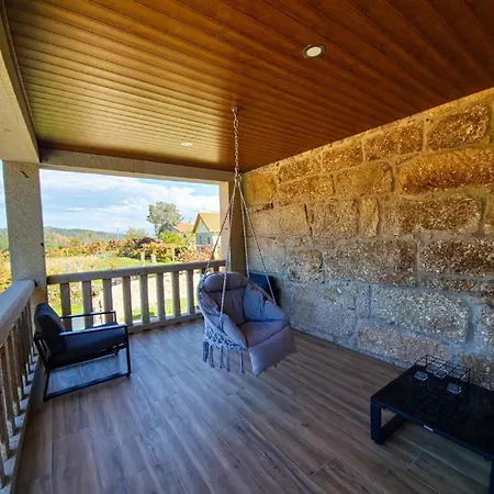 Soutelo House בית חווה פונטה דה בארקה